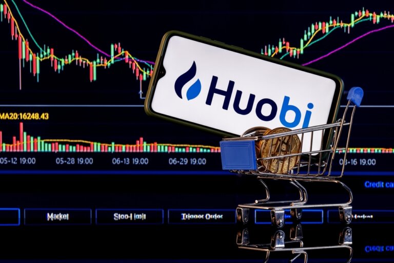 Kazan,,Russia,-,Oct,05,,2021:,Huobi,Is,A,Cryptocurrency