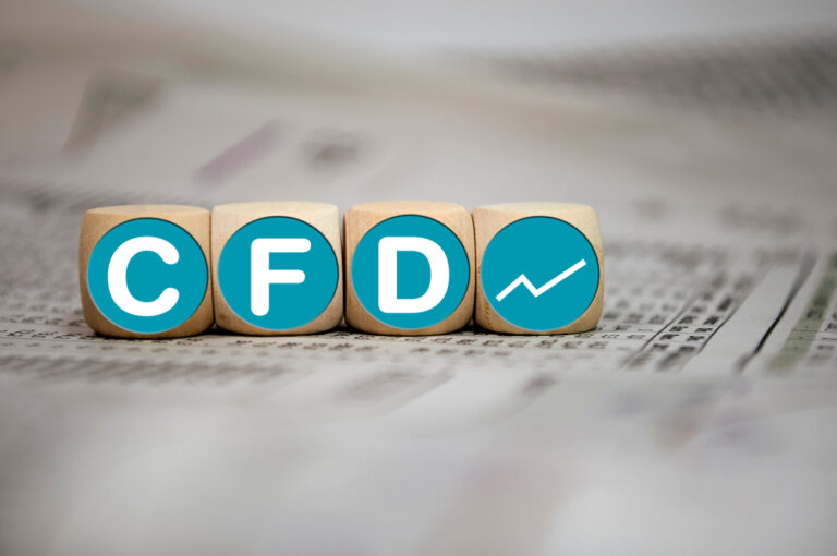 Cubes,,Dice,Or,Blocks,With,Acronym,Cfd,-,Contracts,For