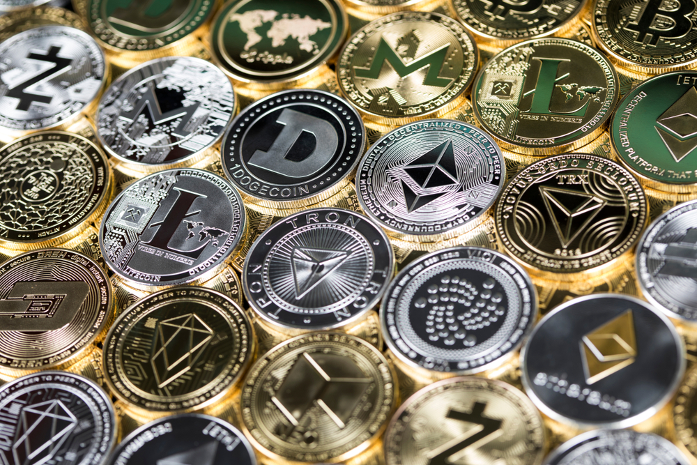 Bitcoin,Gold,Coin,,Cryptocurrency,Concept,,Virtual,Currency,Background