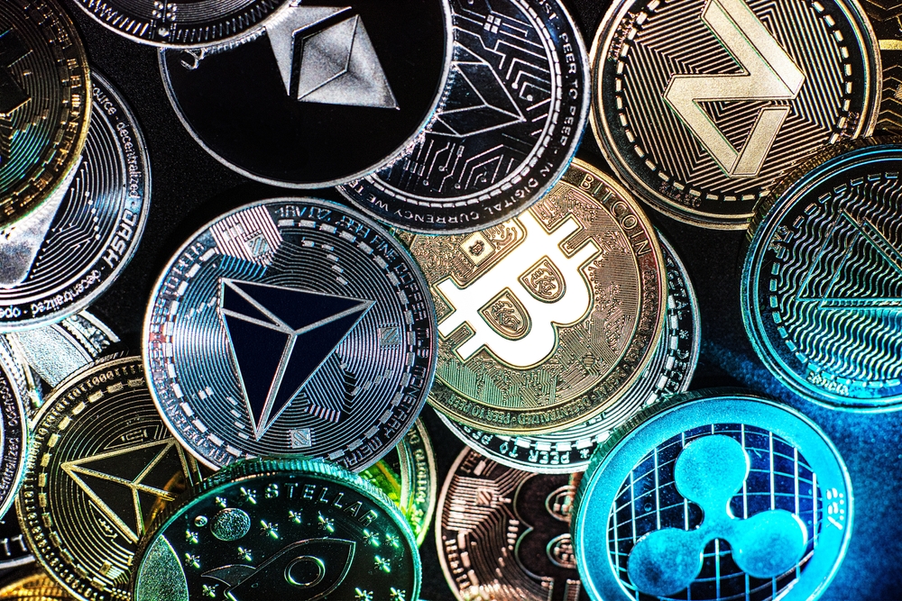 Horizontal,View,Of,Cryptocurrency,Tokens,,Including,Bitcoin,,Tron,,And,Dash