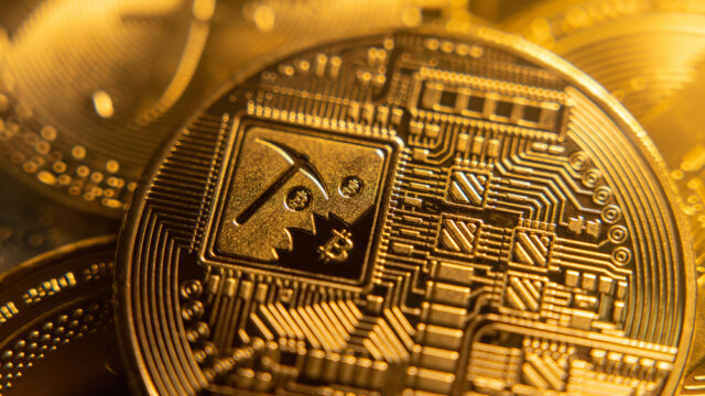 Bitcoin-Hashrate sinkt